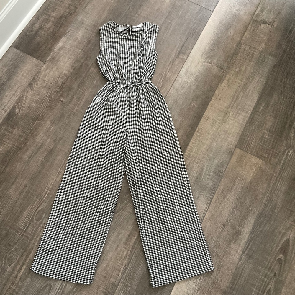 ZARA Girl's Black & White Sleeveless Cutout Jumpsuit Size 10 (Kids) 140 cm